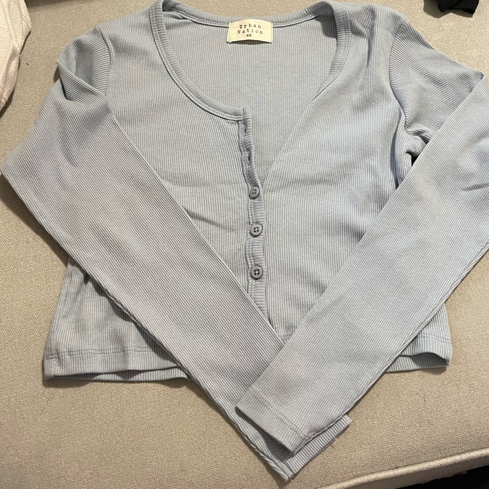 Long Sleeve Crop